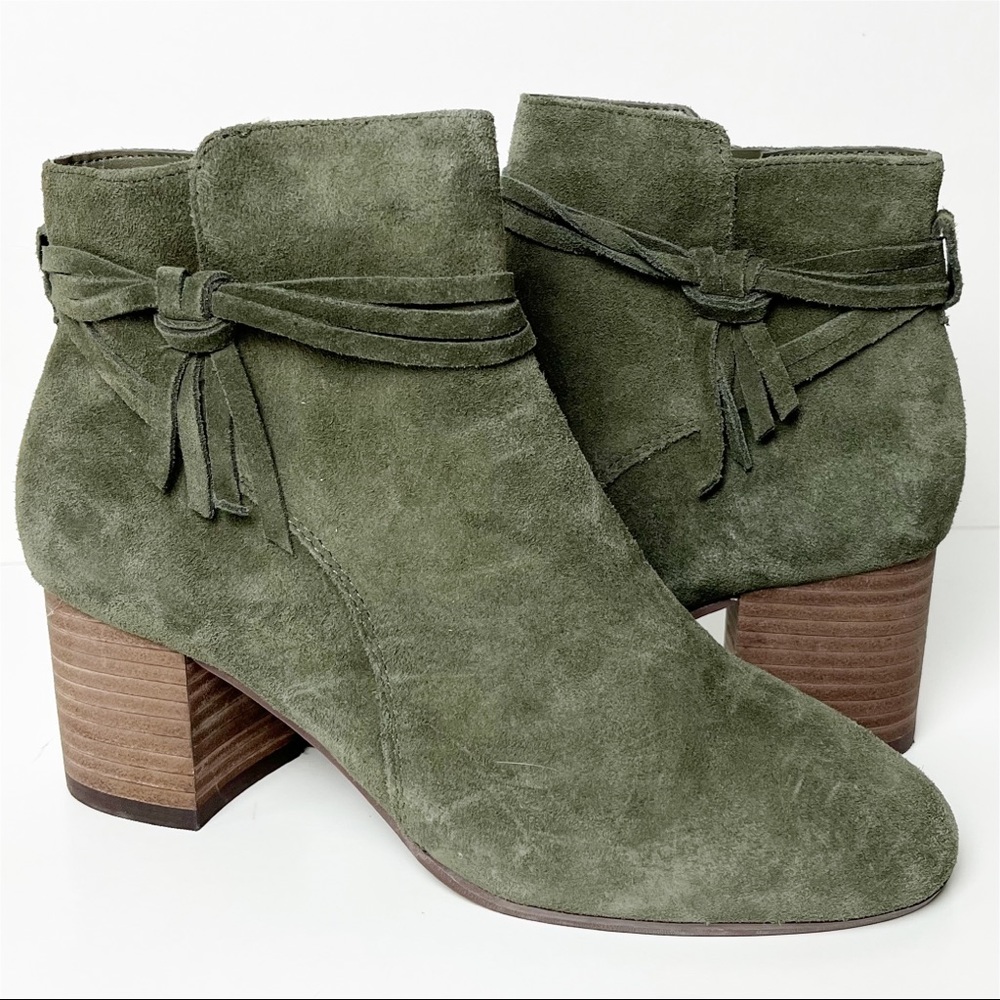 Violet & Red Jenna Suede Bootie 6.5 olive green heeled booties ankle boots new